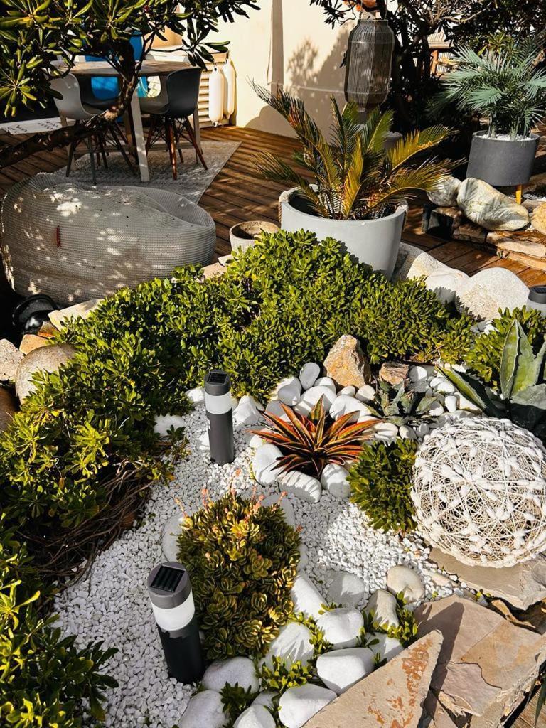 Bord De Mer, Superbe Studio Tout Confort Hyères Exteriér fotografie