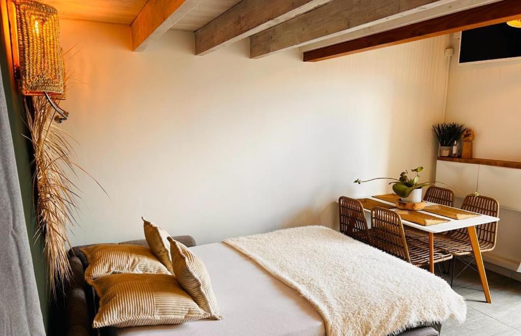 Bord De Mer, Superbe Studio Tout Confort Hyères Exteriér fotografie